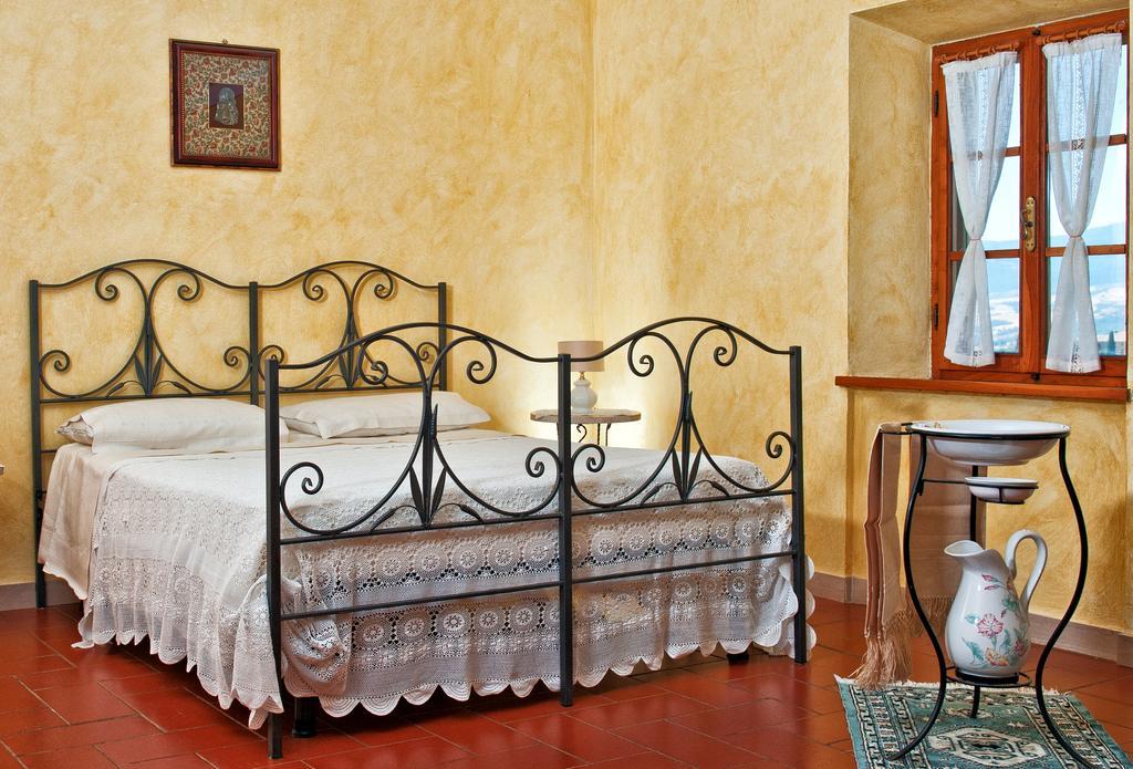 Agriturismo La Buca Di Bellugi San Quirico dʼOrcia Δωμάτιο φωτογραφία